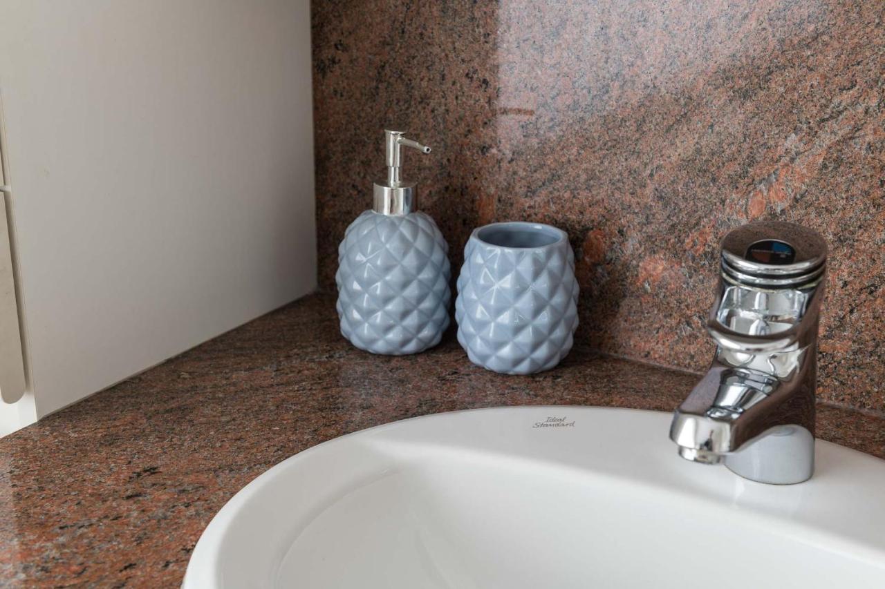 Logies De Blauwe Regen Apartment เบเวอเริน ภายนอก รูปภาพ